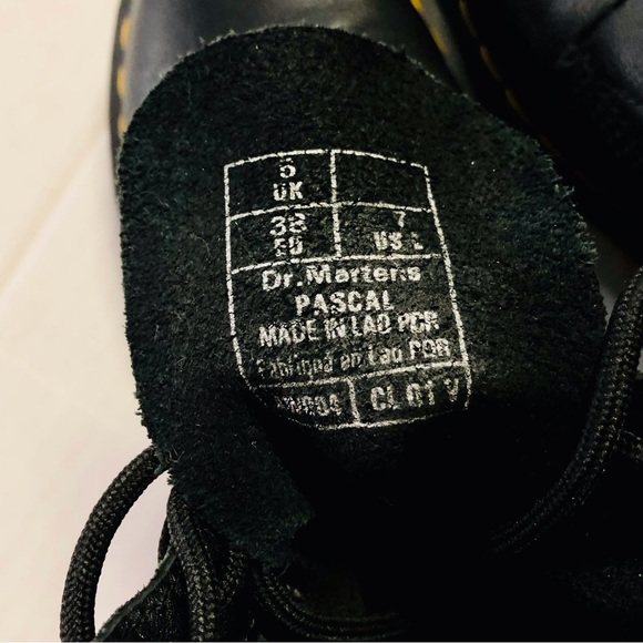 Dr. Martens Lace Up Black Pascal Boots - Picture 5 of 6